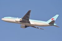 HL7574 @ KLAX - Korean Airlines Boeing 777-2B5 (ER), 25R departure KLAX. - by Mark Kalfas