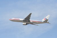 N779AN @ KLAX - American Airlines Boeing 777-223, 25R departure KLAX. - by Mark Kalfas