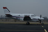 N87E @ I19 - 1967 Beech 65-A90-1 - by Allen M. Schultheiss