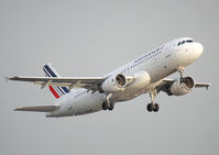 F-GKXV @ EGCC - Air France - by vickersfour