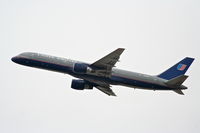 N515UA @ KLAX - United Airlines Boeing 757-222 , N515UA 25R departure KLAX. - by Mark Kalfas