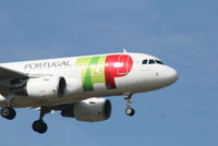 CS-TTR @ EBBR - Arrival of flight TP604 to RWY 02 - by Daniel Vanderauwera