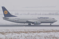 D-ABXU @ VIE - Lufthansa Boeing 737-330 - by Joker767
