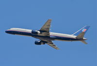 N578UA @ KLAX - United Airlines Boeing 757-222, N578UA 25R departure KLAX. - by Mark Kalfas