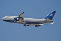 N197UA @ KLAX - United Airlines Boeing 747-422, N197UA 25R departure KLAX. - by Mark Kalfas
