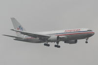 N355AA @ KLAX - American Airlines Boeing 767-323. N355AA 7R approach KLAX. - by Mark Kalfas