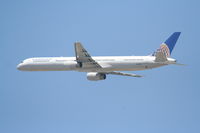 N74856 @ KLAX - Continental Airlines Boeing 757-324, N74856 25R departure KLAX. - by Mark Kalfas