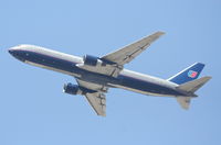 N661UA @ KLAX - United Airlines Boeing 767-322, N661UA 25R departure KLAX. - by Mark Kalfas