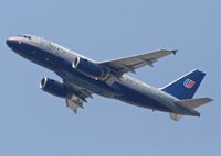 N811UA @ KLAX - United Airlines Airbus A319-131, N811UA 25R departure KLAX. - by Mark Kalfas