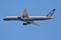 N535UA @ KLAX - United Airlines Boeing 757-222, N535UA 25R departure KLAX. - by Mark Kalfas