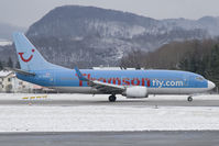 G-THOO @ LOWS - Thomson 737-300 - by Andy Graf-VAP