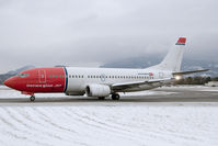 LN-KKY @ LOWS - Norwegian 737-300 - by Andy Graf-VAP