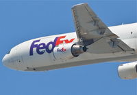 N571FE @ KLAX - FedEx Mcdonnell Douglas MD-10-10F, N571FE 25L departure KLAX. - by Mark Kalfas