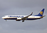 EI-DWJ @ EGGP - Ryanair - by vickersfour