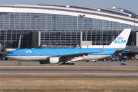 PH-AOC @ DFW - KLM at DFW Airport - by Zane Adams