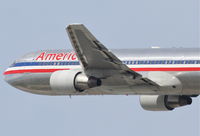 N325AA @ KLAX - American Airlines Boeing 767-223. AAL40 to KJFK. 25R departure KLAX. - by Mark Kalfas