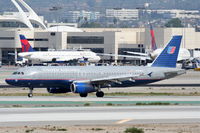 N424UA @ KLAX - United Airlines Airbus A320-232, N424UA, UAL289 arrives from KLAS on 25L KLAX. - by Mark Kalfas
