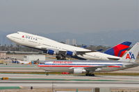 N671US @ KLAX - Delta Airlines Boeing 747-451, N671US, DAL283 25R departure en route to RJAA (Narita Int'l). - by Mark Kalfas