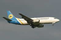 UR-GAH @ LSZH - Ukraine International 737-300