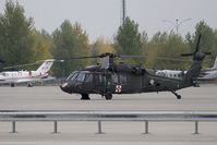 86-24539 @ LOWW - US Army-Sikorsky Black Hawk