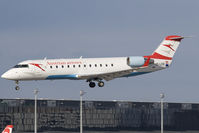 OE-LCO @ LOWW - Austrian Arrows CRJ