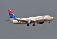 N3765 @ KLAX - Delta Airlines Boeing 737-832 N3765, 7R approach KLAX. - by Mark Kalfas