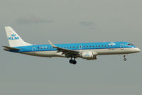PH-EZA @ VIE - KLM cityhopper Embraer ERJ-190-100STD - by Joker767