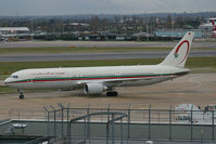 CN-RNT @ EGLL - Royal Air Maroc 767-300