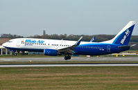 YR-BIB @ LOWW - Blue Air short before landing - by Basti777