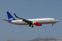 LN-RRF @ GCRR - SAS B737 at Arrecife , Lanzarote in March 2010 - by Terry Fletcher