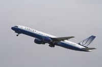 N550UA @ KLAX - Boeing 757-200 - by Mark Pasqualino