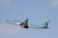 HL7574 @ KLAX - Boeing 777-200ER