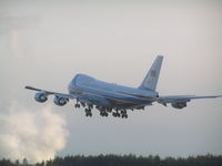 92-9000 @ MHT - Air Force One departing runway 17 to return to Andrews - by John Newall