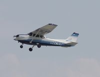 N447ER @ DAB - Cessna 172S