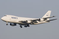 A6-MDG @ LOWW - MIDEX 747-200