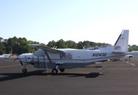 N1243D @ KGNV - Cessna 208B