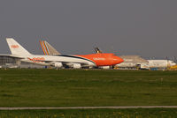 OO-THB @ VIE - TNT  Boeing 747-4HA(ER/F) - by Joker767