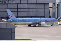 C-FLEU @ EGCC - Skyservice B757 at end of winter lease at Manchester - by Terry Fletcher