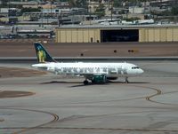 N937FR @ KPHX - Parrot tail. - by ghans