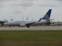HP-1521CMP @ KMIA - Taxiïng to the runway for a flight to Panama - by ghans