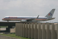 N692AA @ DFW - American Airlines at DFW