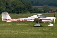 OE-AAN @ LOAS - Taxi to runway - by Lötsch Andreas