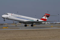 OE-LMO @ LOWW - Austrian Airlines MD87 - by Andy Graf-VAP