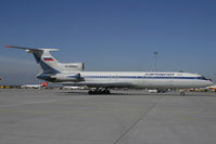 RA-85668 @ LOWW - Aeroflot TU154M