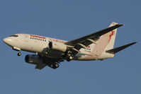 TS-IOM @ LOWW - Tunis Air 737-600