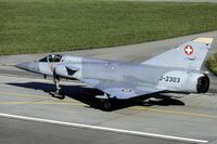 J-2303 @ LSMP - taxying to the active - by Friedrich Becker