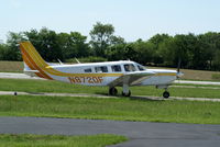 N8720F @ I19 - 1976 Piper PA32R-300 - by Allen M. Schultheiss