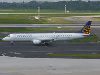 D-AEMD @ EDDL - Augsburg is flying with this Erj 190's - by ghans