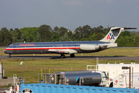 N76201 @ ORF - American Airlines N76201 (FLT AAL1187) taxiing to RWY 23 for departure to Dallas/Fort Worth Int'l (KDFW). - by Dean Heald