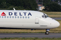 N931DL @ ORF - Delta Air Lines N931DL (FLT DAL1238) taxiing to the gate after arrival from Hartsfield-Jackson Atlanta Int'l (KATL). - by Dean Heald